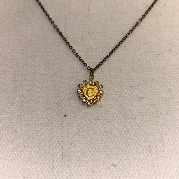 “C” initial goldtone heart pendant with cz stones. Silvertone chain. - Picture 2 of 5